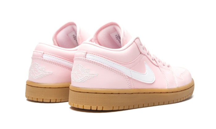 Air Jordan 1 Low Wmns Arctic Pink Gum
