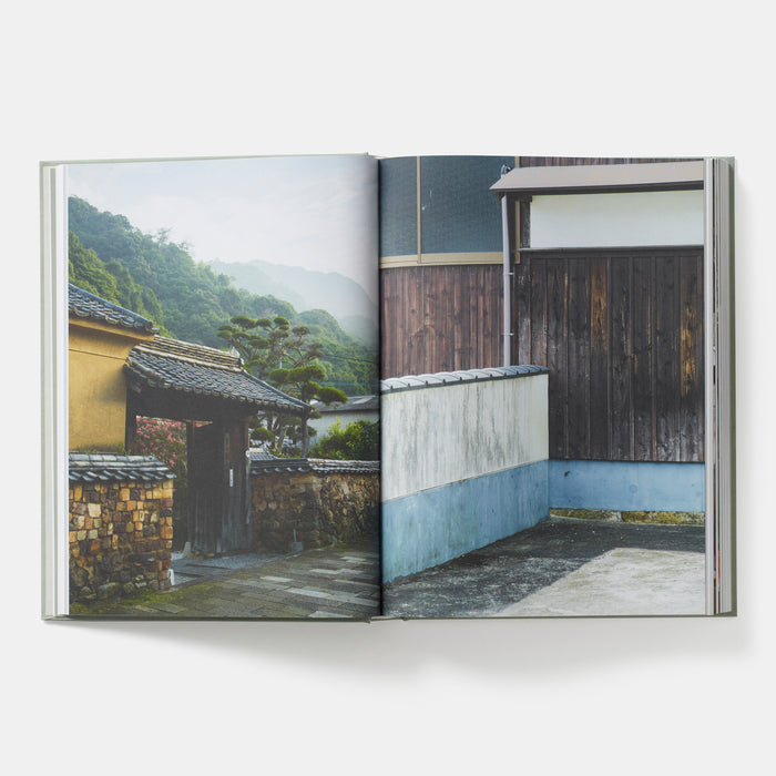 Arita / Table of Contents: Studies in Japanese Porcelain